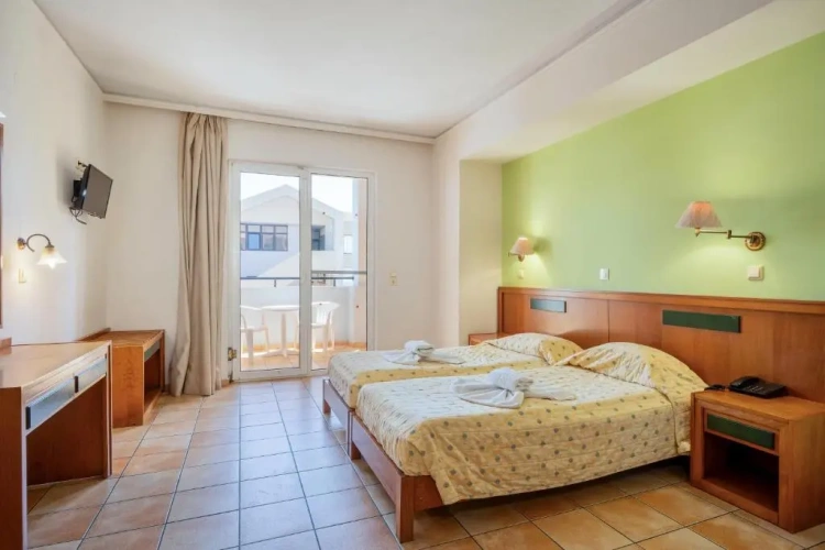 Standard Twin Apartment