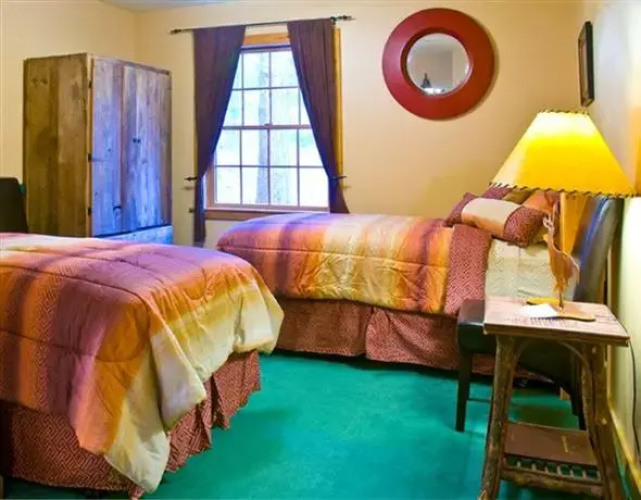 Abineau Lodge