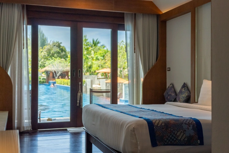 Deluxe Pool Access Double room