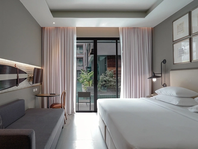 Deluxe Pool Access Double room