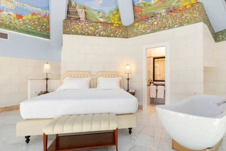 Autograph Tower Top Floor Double Suite with balcony and with sea view