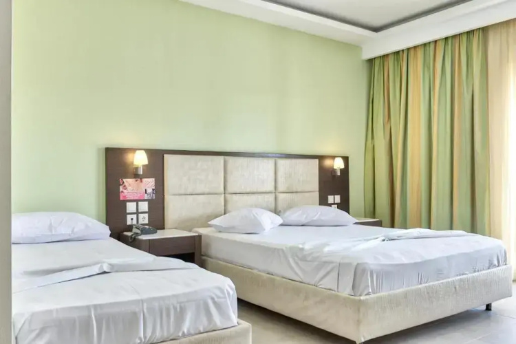 Majestic Hotel & Spa