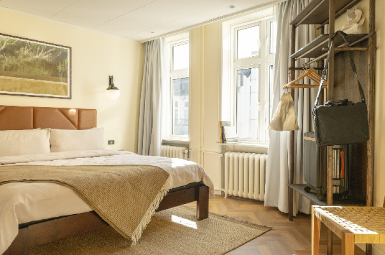 Double Suite
