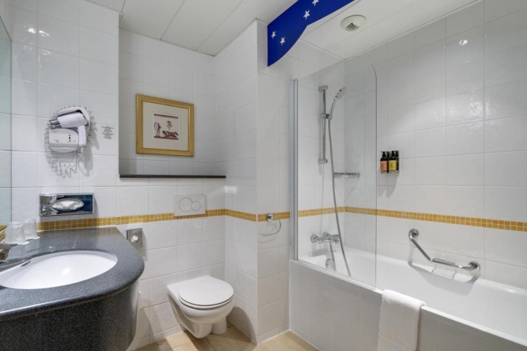 Grand Magic Hotel photo 14