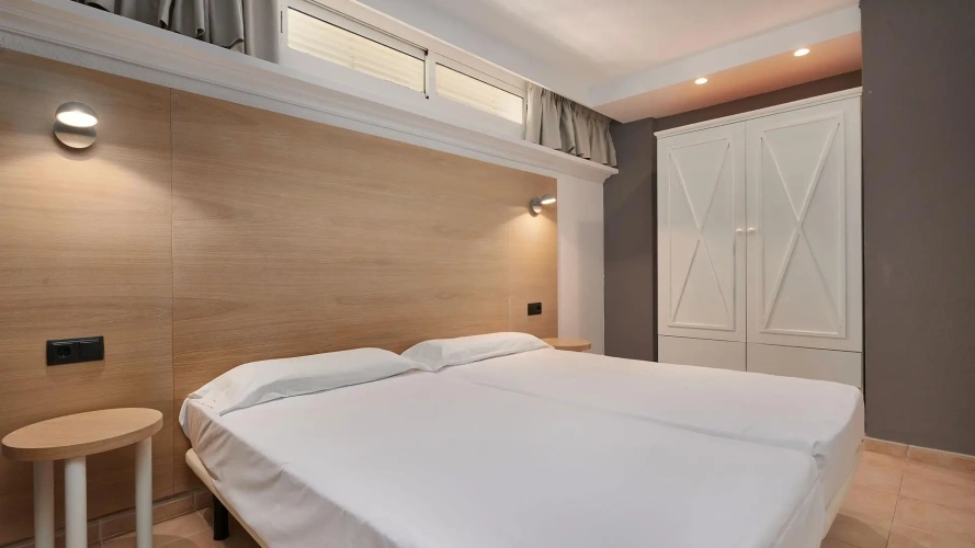 Twin Apartment
