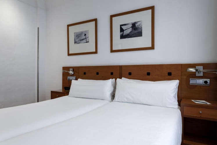 Twin room