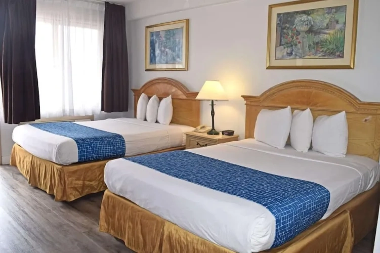 Quadruple room