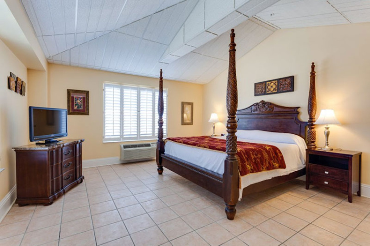 Penthouse Suite