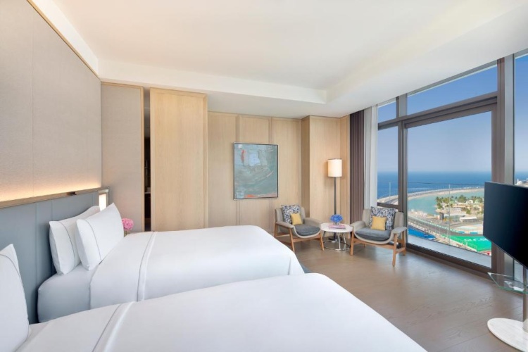 2 Bedrooms Horizon Suite with sea view