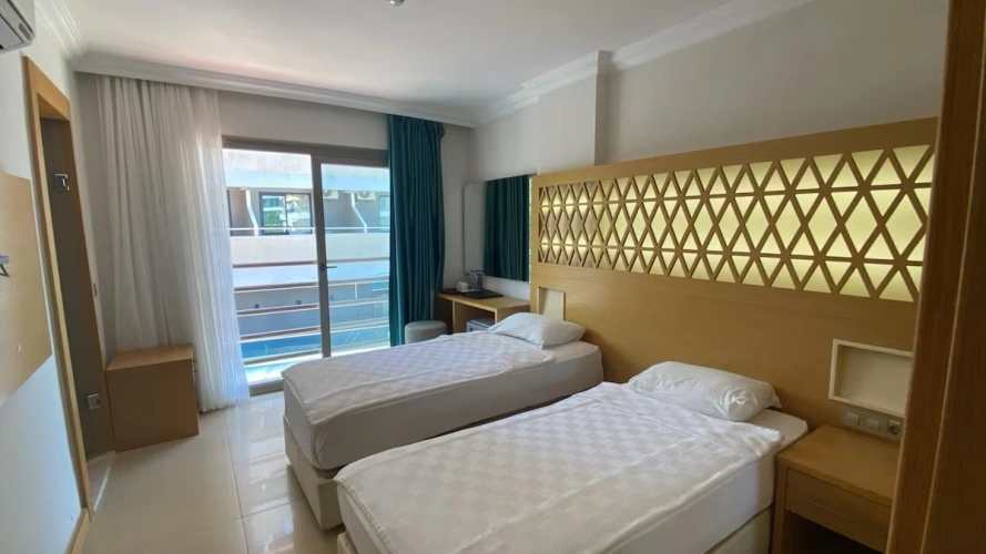 Basic Twin room