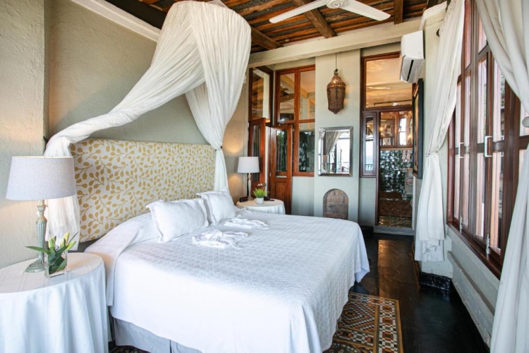 1 Bedroom Alejandro Double Suite