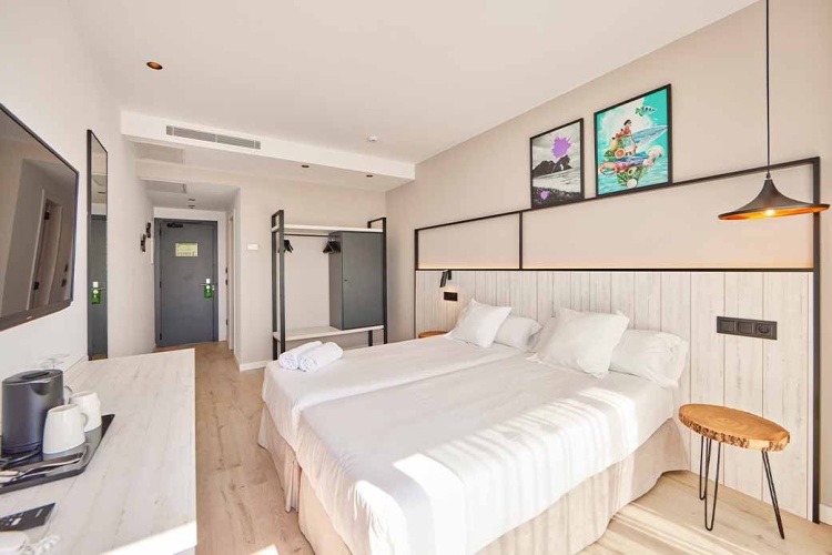 Double room with sea view