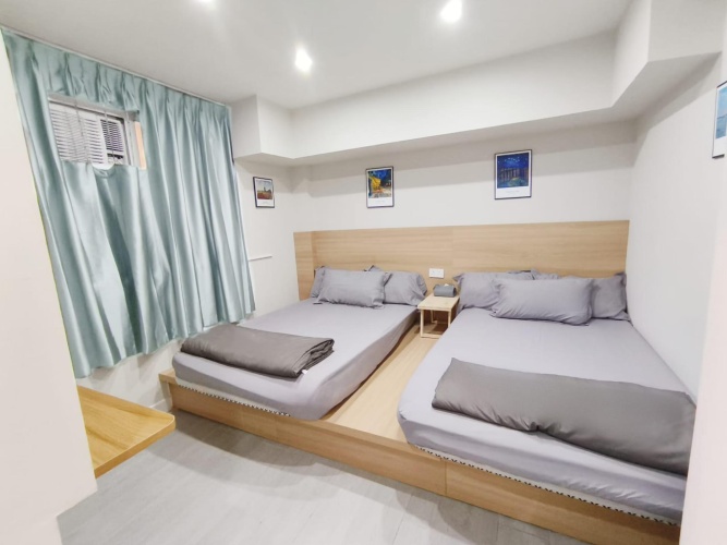 Hella Twin room