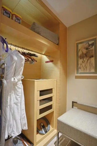 Double room with city view