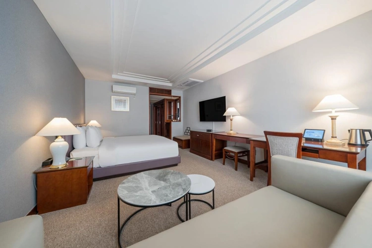 Deluxe B Double room