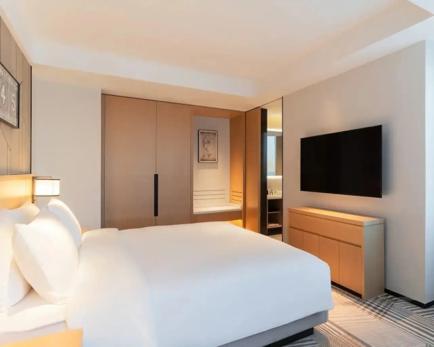 2 Bedrooms Quadruple Suite