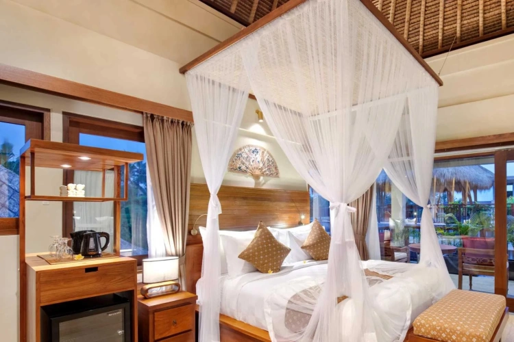 Honeymoon Suite