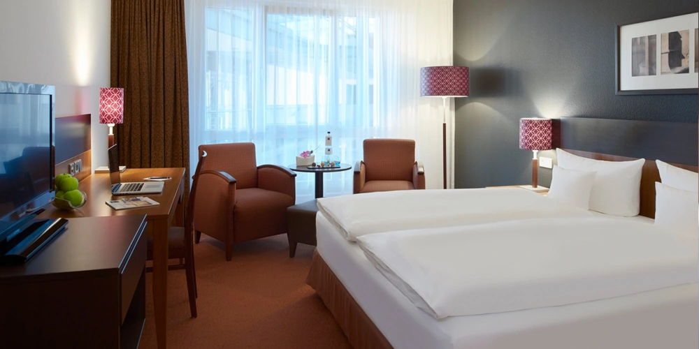 Standard Atrium View Double room