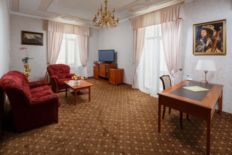 Executive Suite