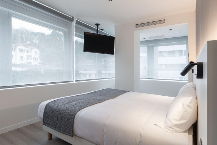 Quadruple Duplex Suite