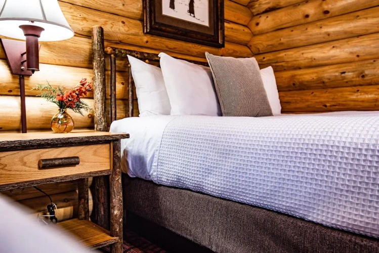 Quadruple Colter Cabin
