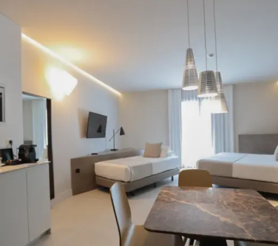 Exterior Triple room