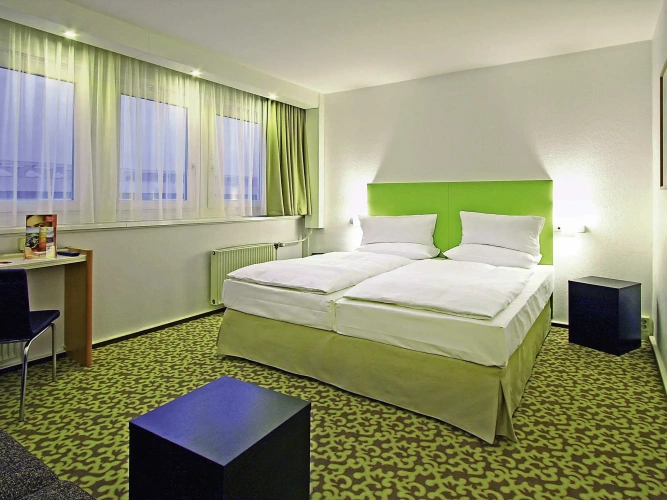 Double Suite