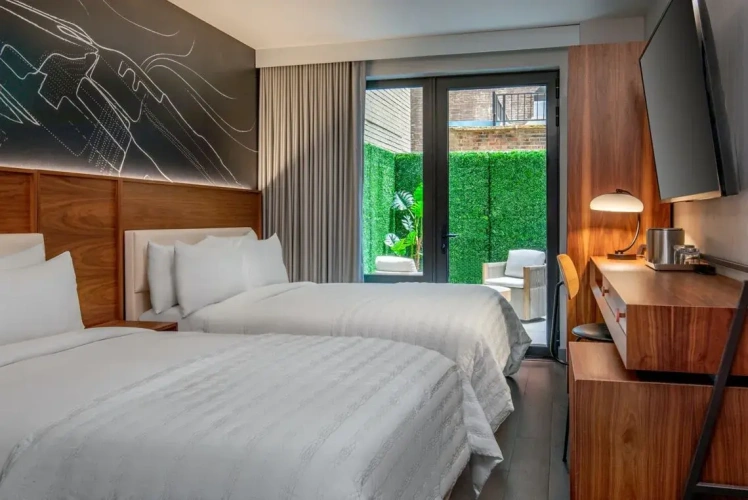 Gran with Terrace Quadruple room