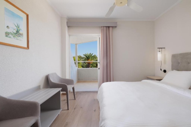 Superior Double room with balcony