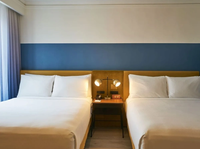 Deluxe Quadruple room