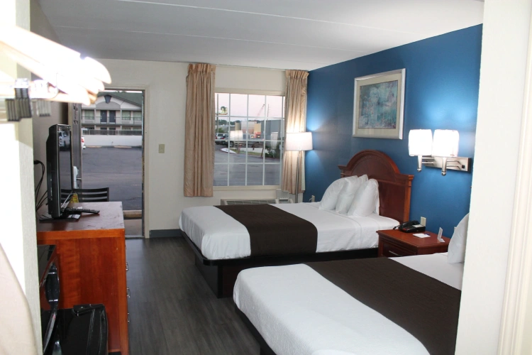 Quadruple room
