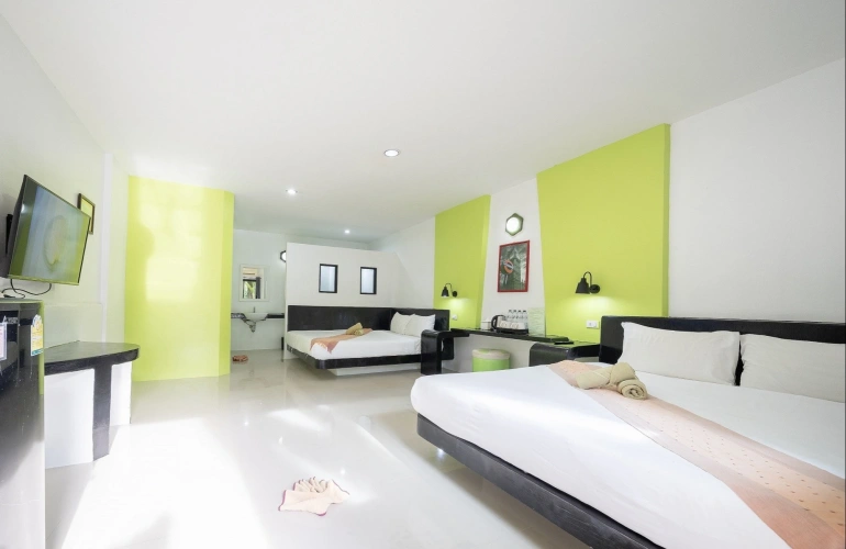 Mocha (Family) Quadruple room