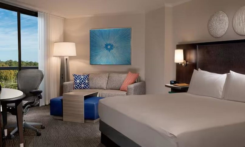 Accessible Double Suite