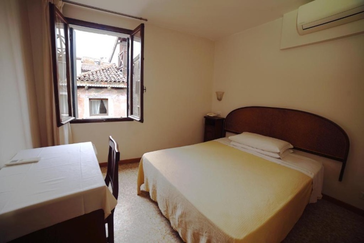 Small Double room