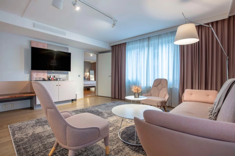 Corner Double Suite with balcony