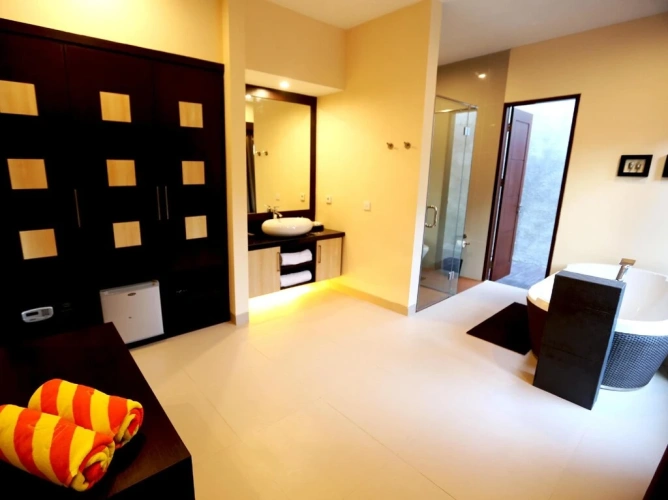 1 Bedroom Pool Double Suite Villa