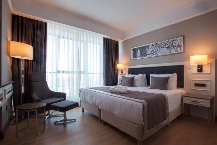 1 Bedroom Double Suite