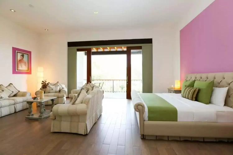 Double Suite