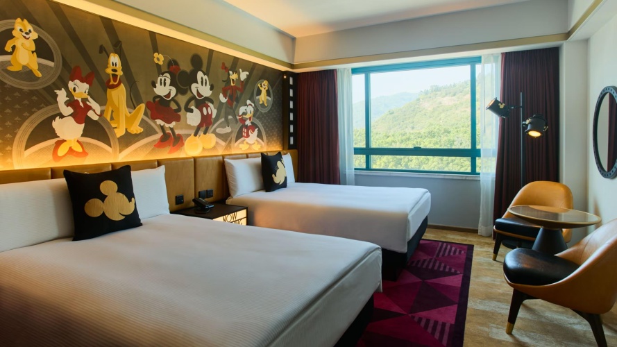 Deluxe Mickey and Friends room