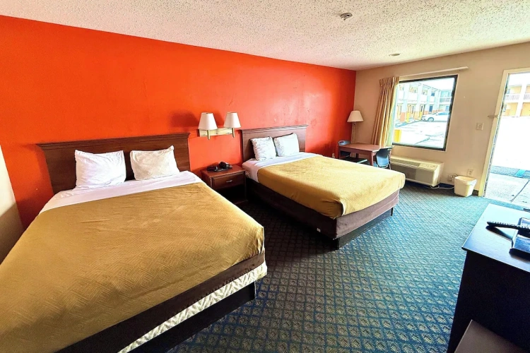 Twin room