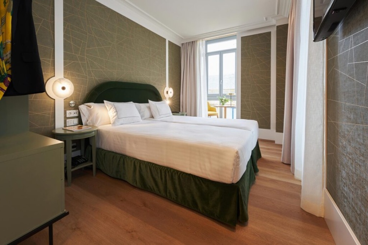 Twin room