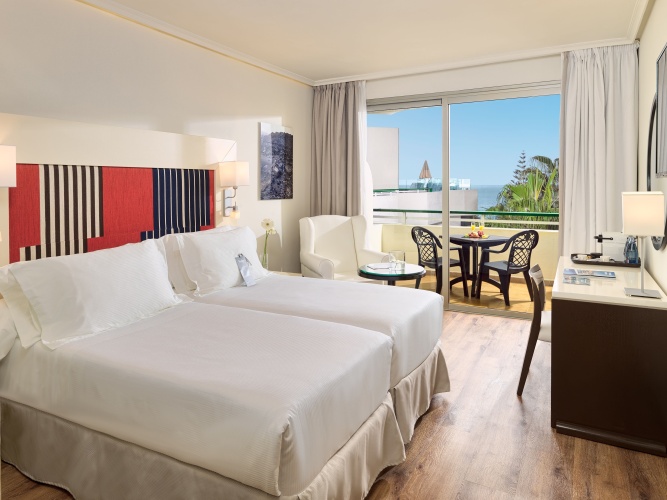 Double room with sea view
