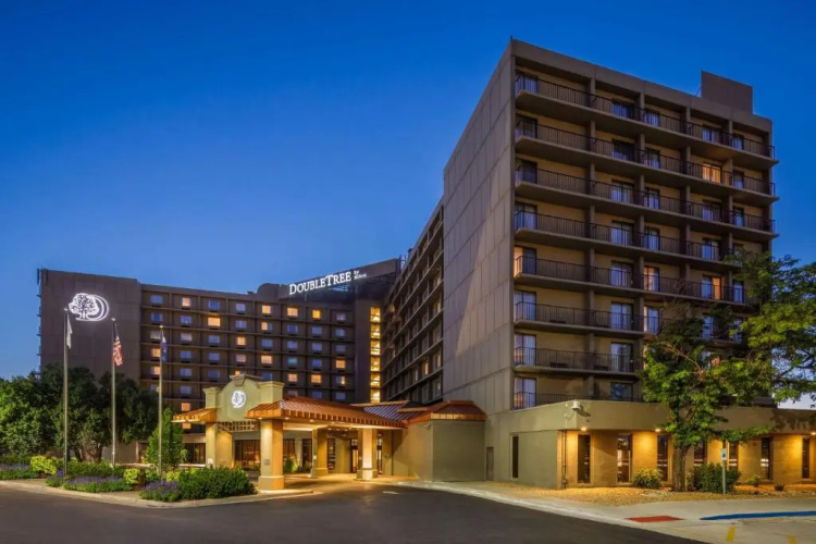 DoubleTree by Hilton Hotel Denver photo 26