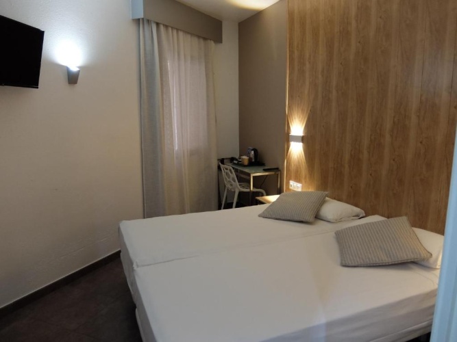 Twin room