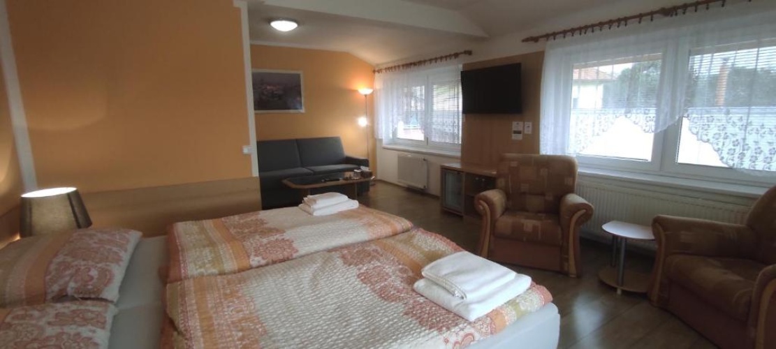 Double Junior Suite with courtyard view