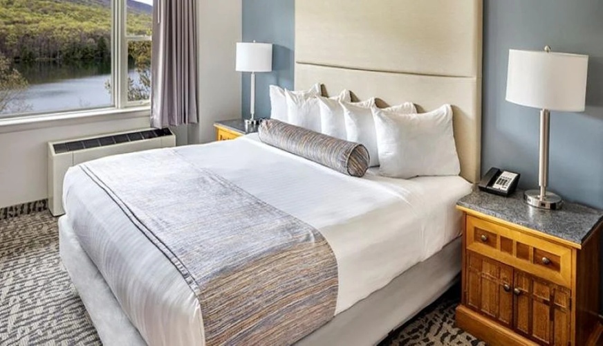 Double room with mountain view