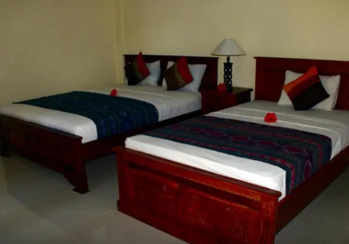 1 Bedroom Triple Bungalow