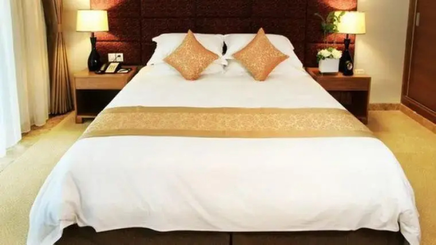 Fusion Hotel & Resort
