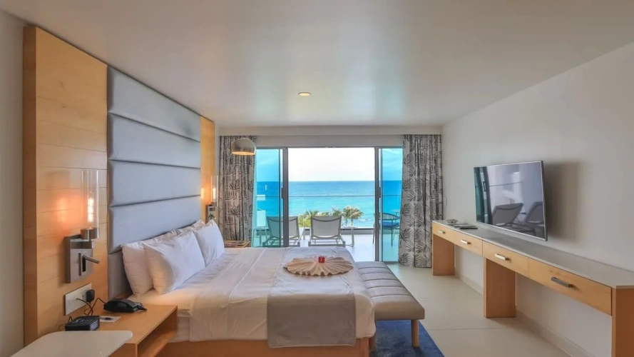 Penthouse Suite oceanfront