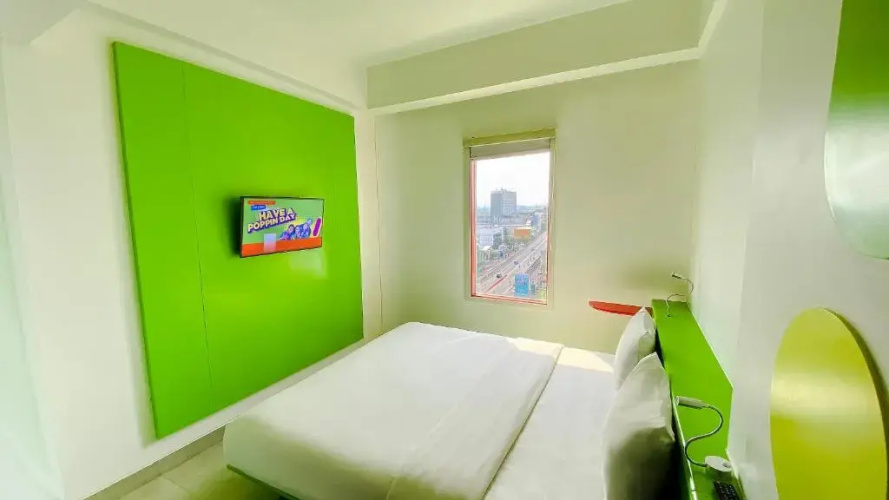 POP! Hotel Solo